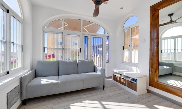 Resale - Villa -
San Fulgencio