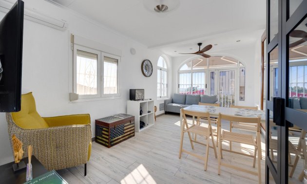 Resale - Villa -
San Fulgencio