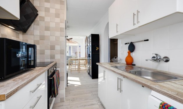 Resale - Villa -
San Fulgencio