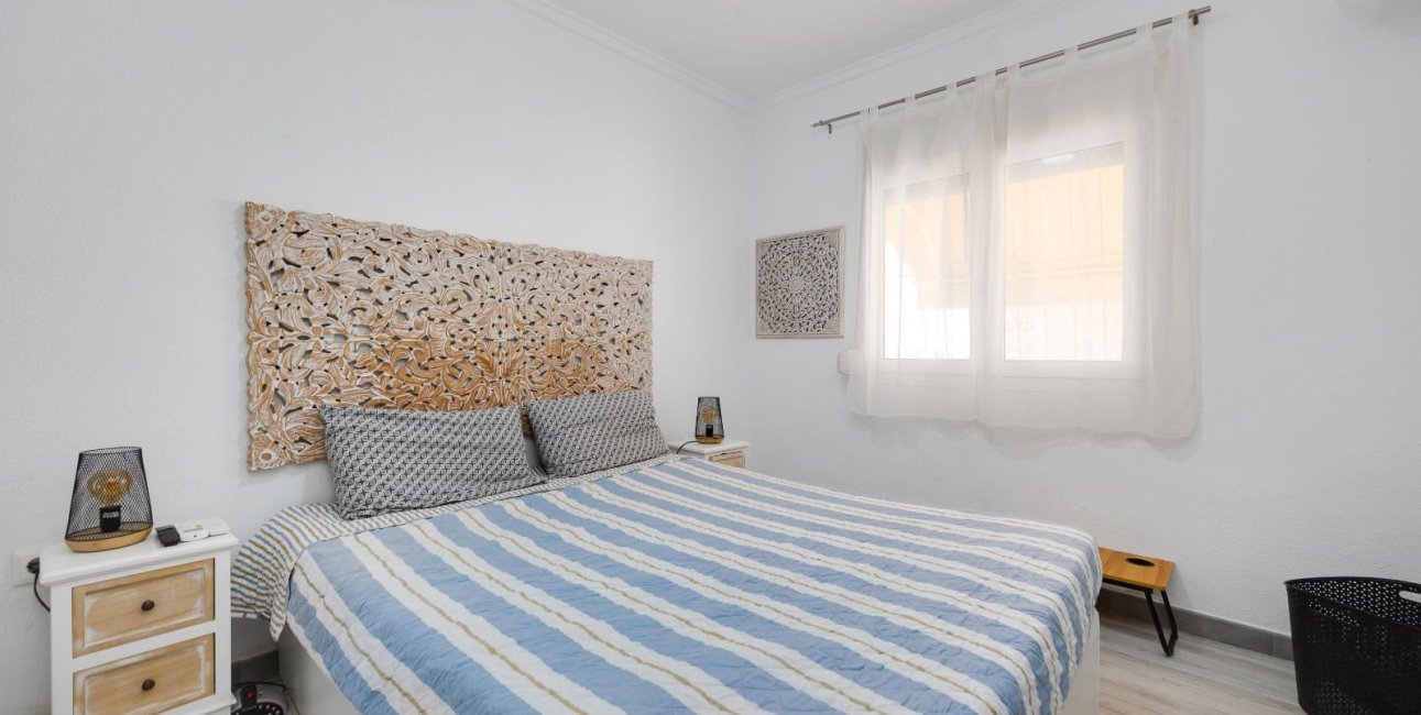 Resale - Villa -
San Fulgencio