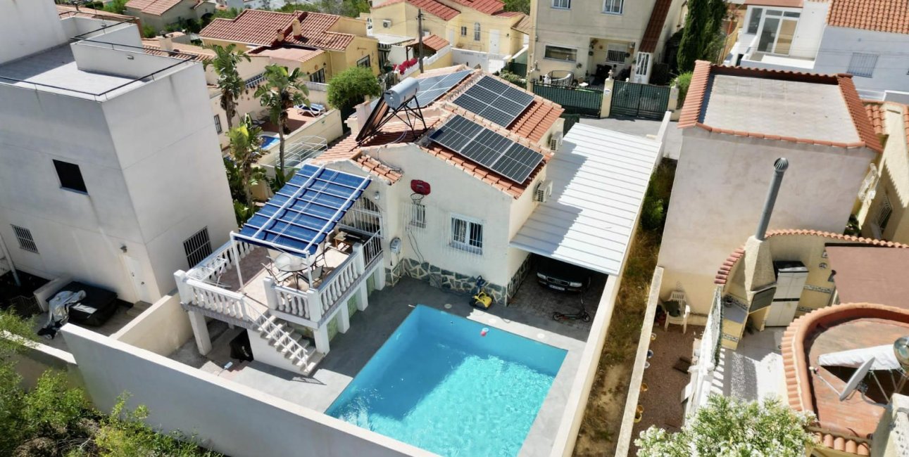 Resale - Villa -
San Fulgencio