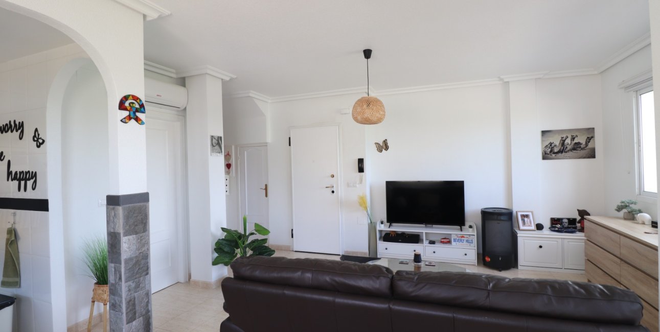 Resale - Duplex -
Daya Vieja - Daya Vieja - Town