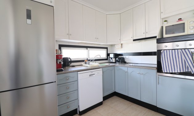 Resale - Duplex -
Daya Vieja - Daya Vieja - Town