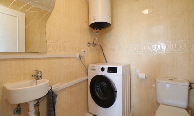 Resale - Duplex -
Daya Vieja - Daya Vieja - Town