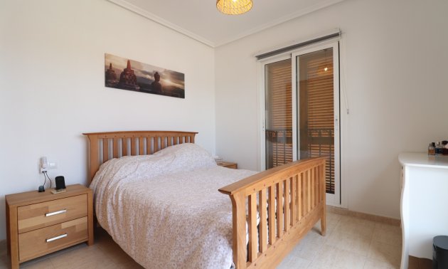 Resale - Duplex -
Daya Vieja - Daya Vieja - Town