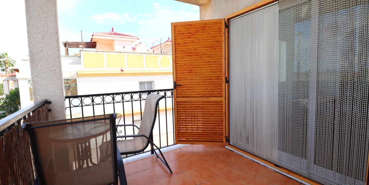 Resale - Duplex -
Daya Vieja - Daya Vieja - Town