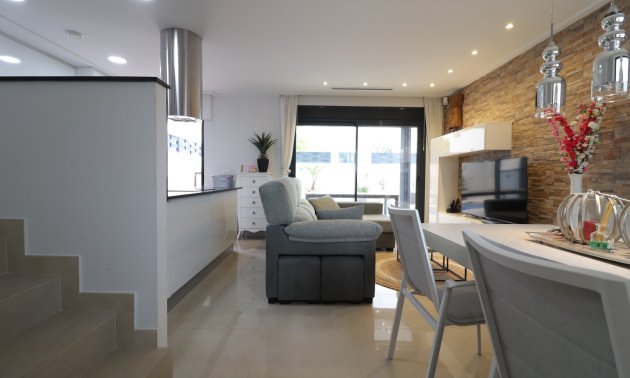 Rynek wtórny - Willa -
Benijofar - Benijofar - Village