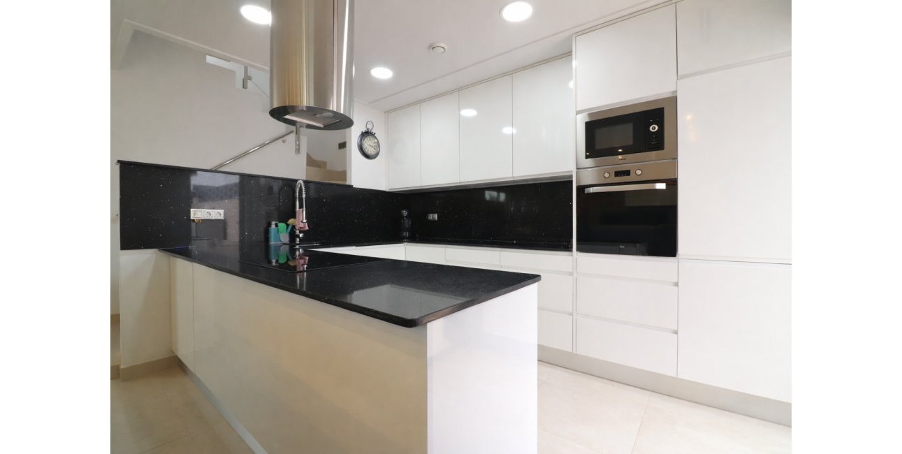 Rynek wtórny - Willa -
Benijofar - Benijofar - Village