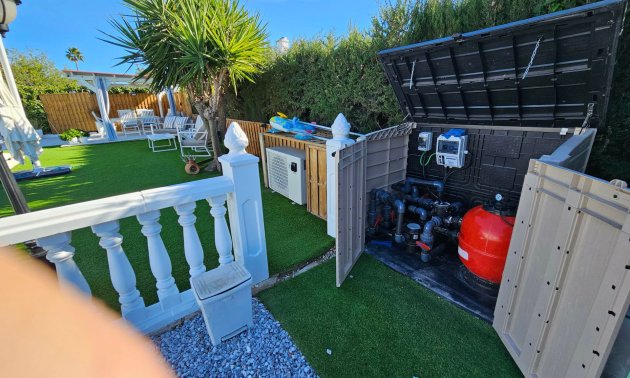 Rynek wtórny - Willa -
La Marina - La Marina - Urbanization