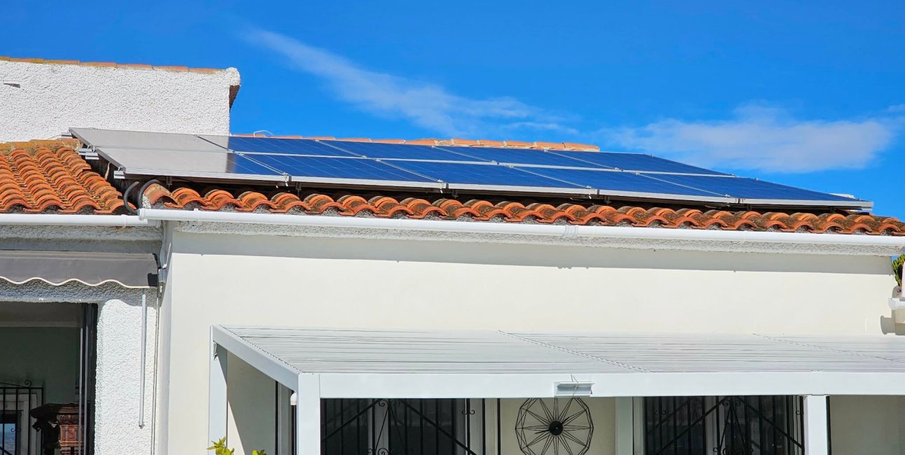 Rynek wtórny - Willa -
La Marina - La Marina - Urbanization