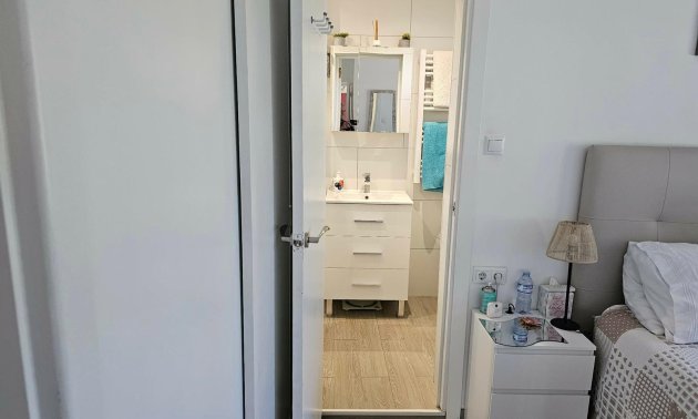 Rynek wtórny - Willa -
La Marina - La Marina - Urbanization