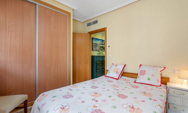 Resale - Townhouse -
Orihuela Costa - Villamartin