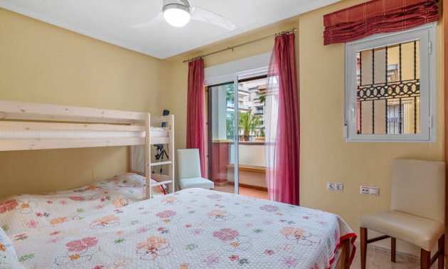 Resale - Townhouse -
Orihuela Costa - Villamartin