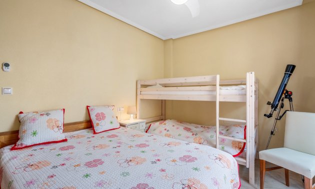 Resale - Townhouse -
Orihuela Costa - Villamartin