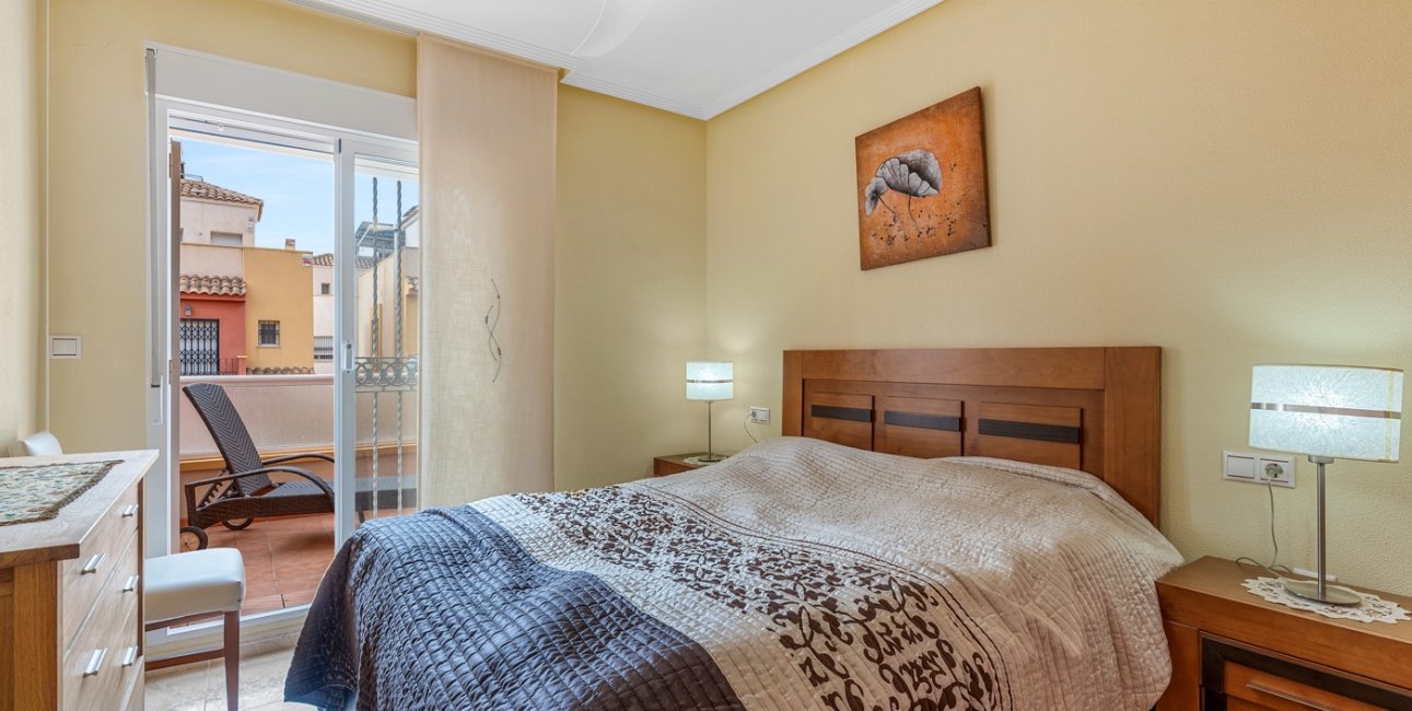 Resale - Townhouse -
Orihuela Costa - Villamartin