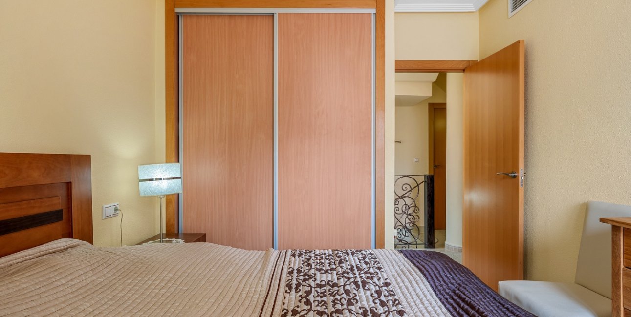 Resale - Townhouse -
Orihuela Costa - Villamartin