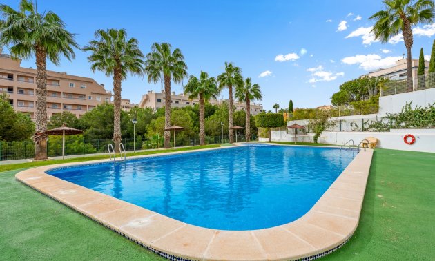 Resale - Townhouse -
Orihuela Costa - Villamartin