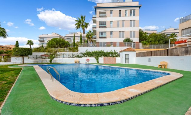 Resale - Townhouse -
Orihuela Costa - Villamartin