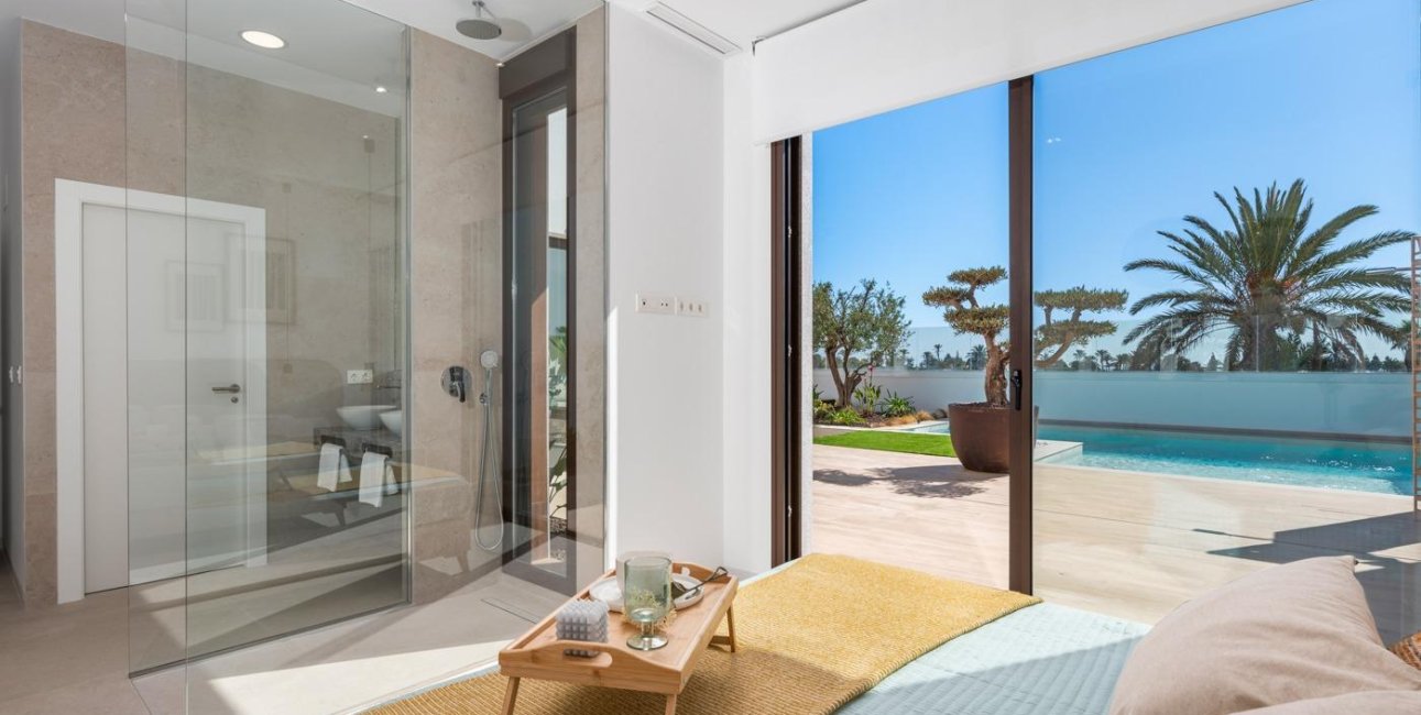 Obra nueva - Villa -
Los Alcázares - Serena Golf