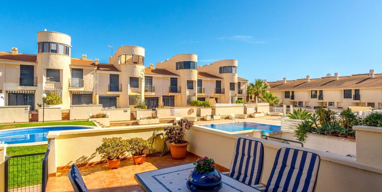 Rynek wtórny - Casa -
Orihuela Costa - Cabo Roig