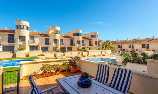 Rynek wtórny - Casa -
Orihuela Costa - Cabo Roig