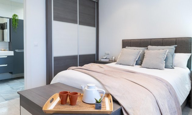 Resale - Villa -
Orihuela Costa - Playa Flamenca