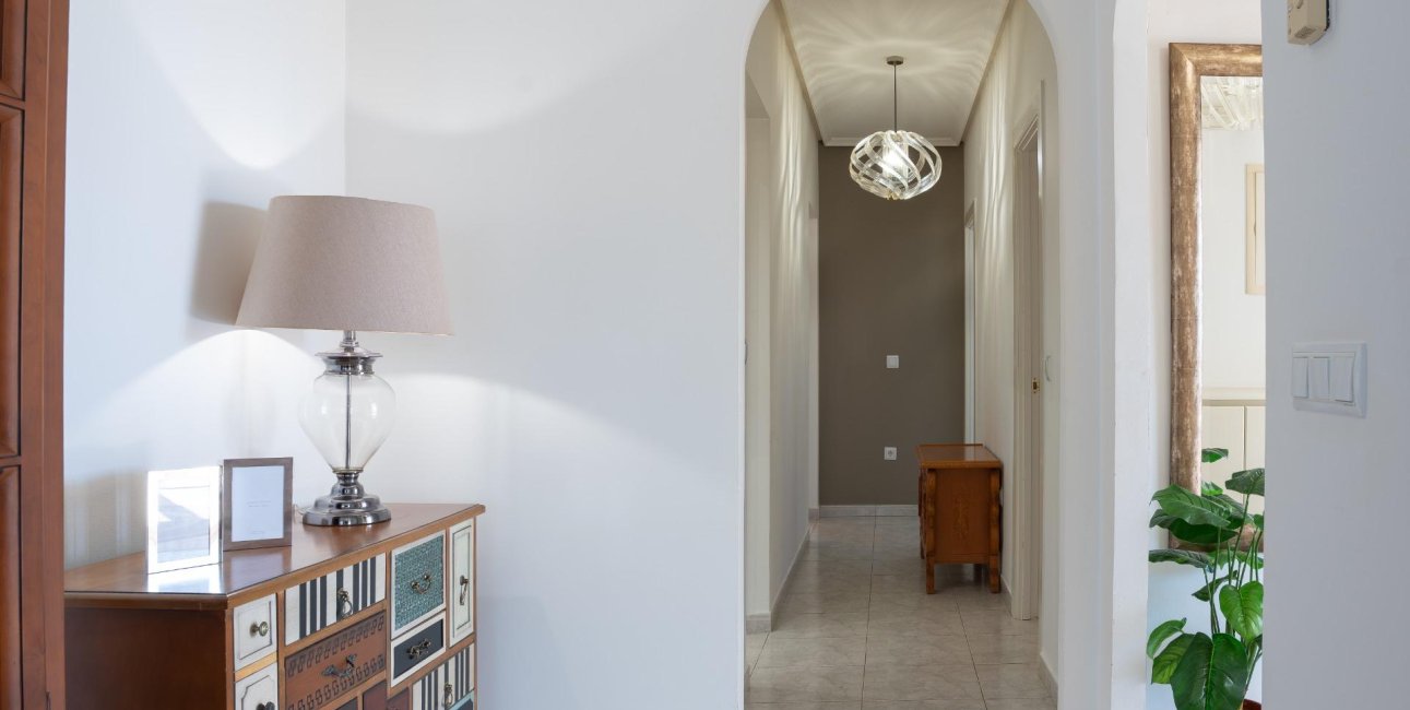 Resale - Villa -
Orihuela Costa - Playa Flamenca