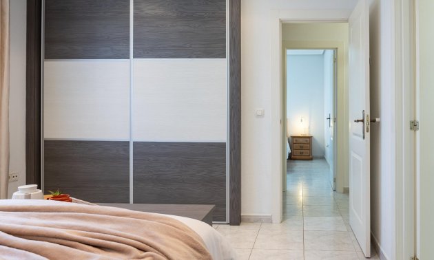 Resale - Villa -
Orihuela Costa - Playa Flamenca