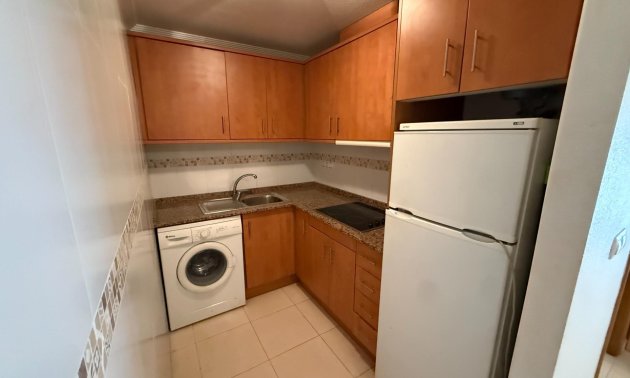 Resale - Apartment / flat -
Torrevieja - Centro