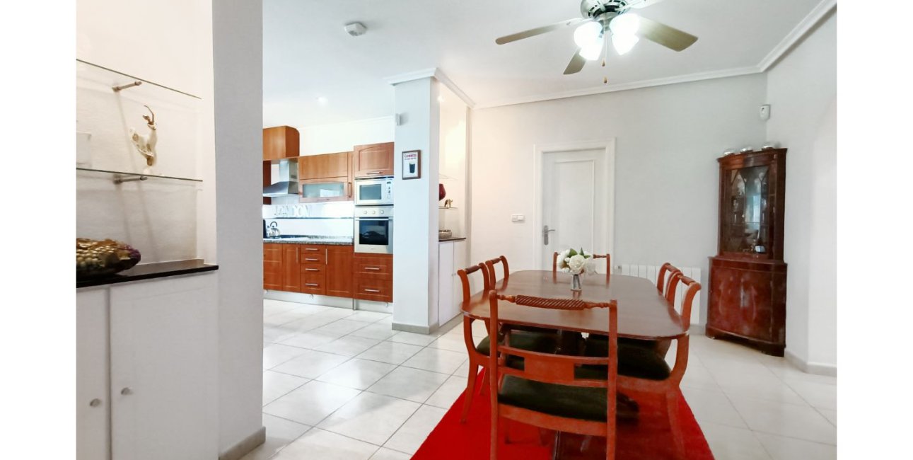 Rynek wtórny - Willa -
Gea Y Truyols