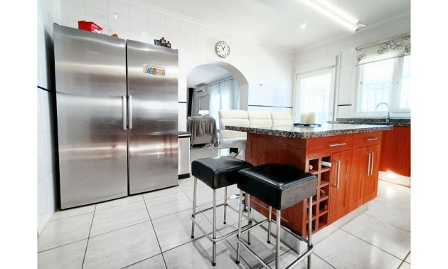 Rynek wtórny - Willa -
Gea Y Truyols