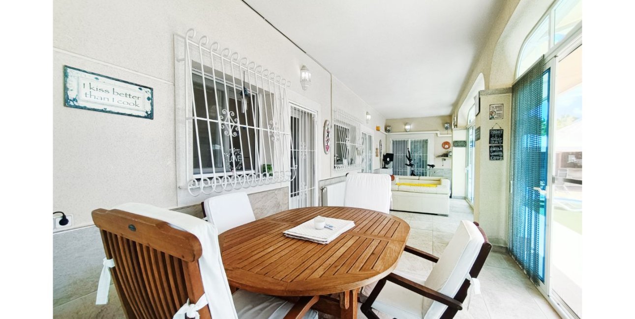 Rynek wtórny - Willa -
Gea Y Truyols