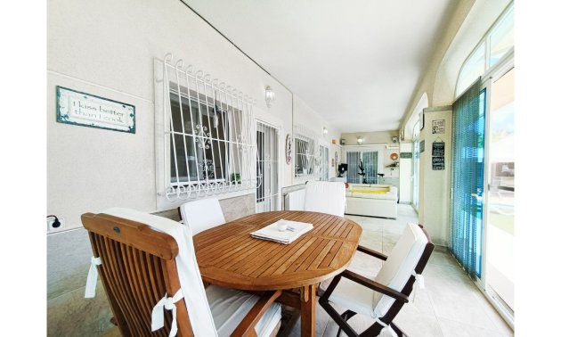 Rynek wtórny - Willa -
Gea Y Truyols