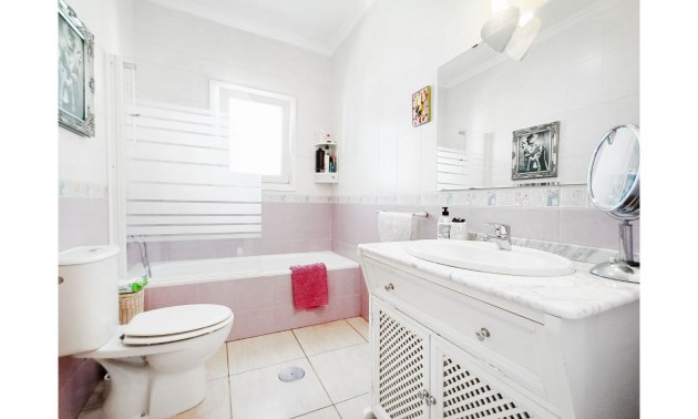 Rynek wtórny - Willa -
Gea Y Truyols