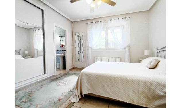 Rynek wtórny - Willa -
Gea Y Truyols