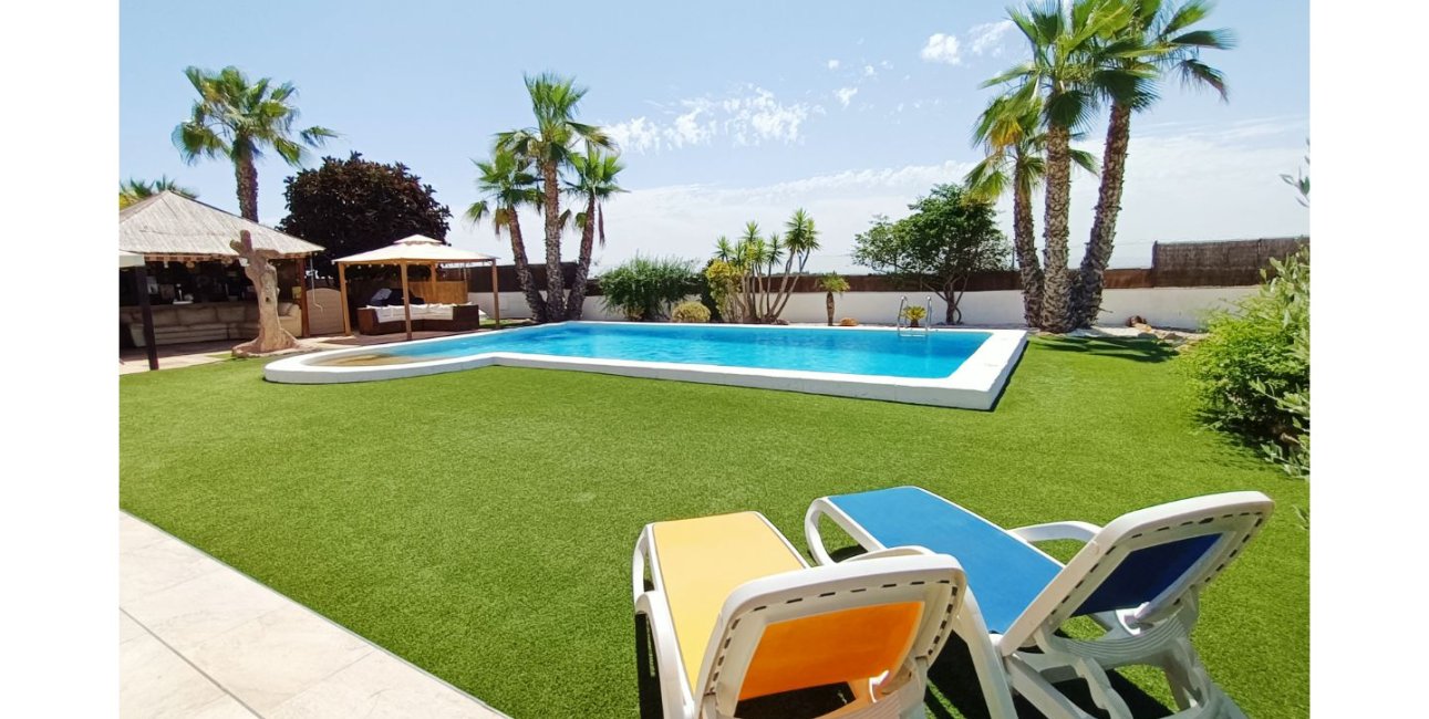 Rynek wtórny - Willa -
Gea Y Truyols