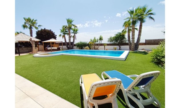 Rynek wtórny - Willa -
Gea Y Truyols