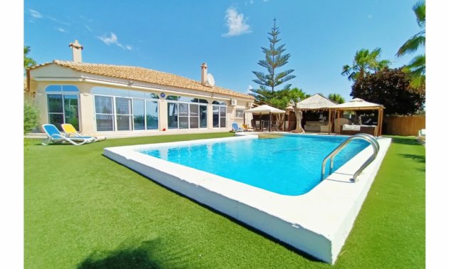 Rynek wtórny - Willa -
Gea Y Truyols