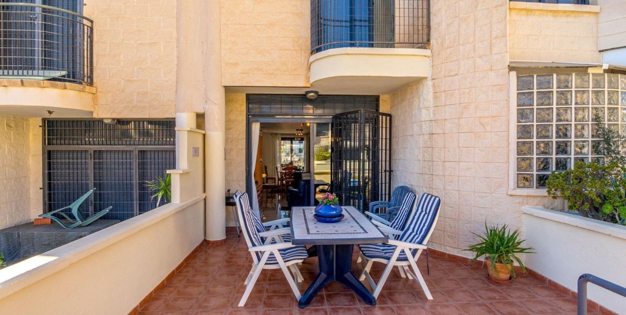 Rynek wtórny - Casa -
Orihuela Costa - Cabo Roig