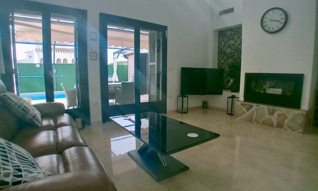 Resale - Villa -
El Valle Golf Resort - El Valle Golf Resort - Centre