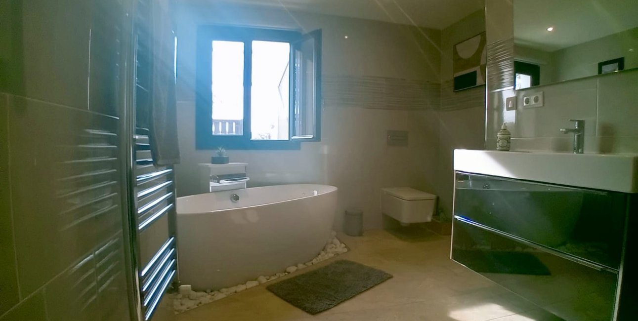 Resale - Villa -
El Valle Golf Resort - El Valle Golf Resort - Centre