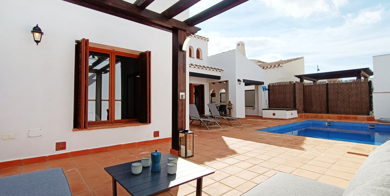 Resale - Villa -
El Valle Golf Resort - El Valle Golf Resort - Centre