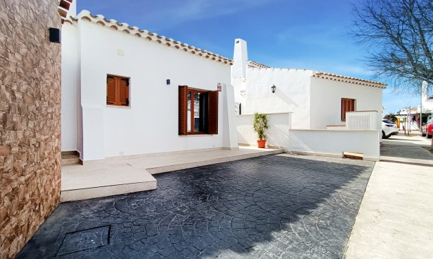 Resale - Villa -
El Valle Golf Resort - El Valle Golf Resort - Centre