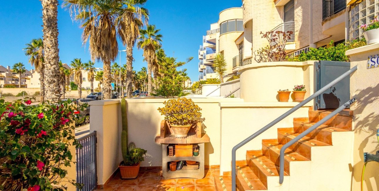 Rynek wtórny - Casa -
Orihuela Costa - Cabo Roig