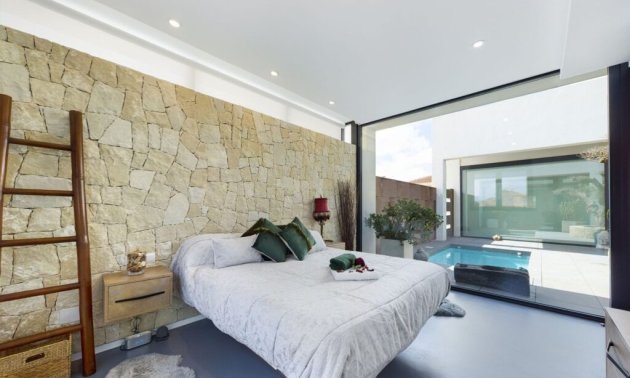 Resale - Villa -
Los Alcázares - Serena Golf