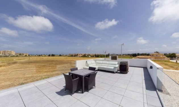 Resale - Villa -
Los Alcázares - Serena Golf