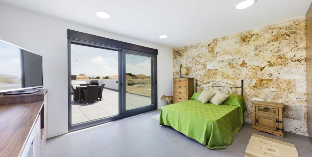 Resale - Villa -
Los Alcázares - Serena Golf