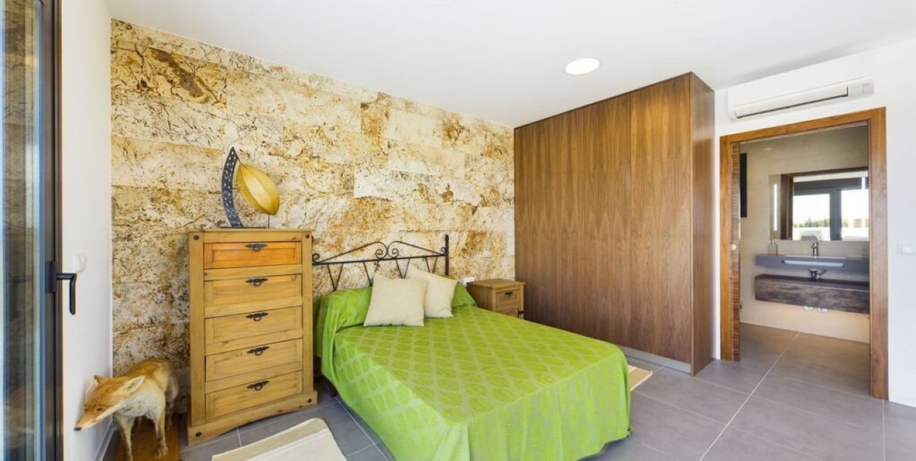 Resale - Villa -
Los Alcázares - Serena Golf