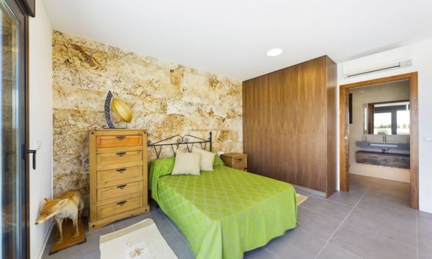 Resale - Villa -
Los Alcázares - Serena Golf