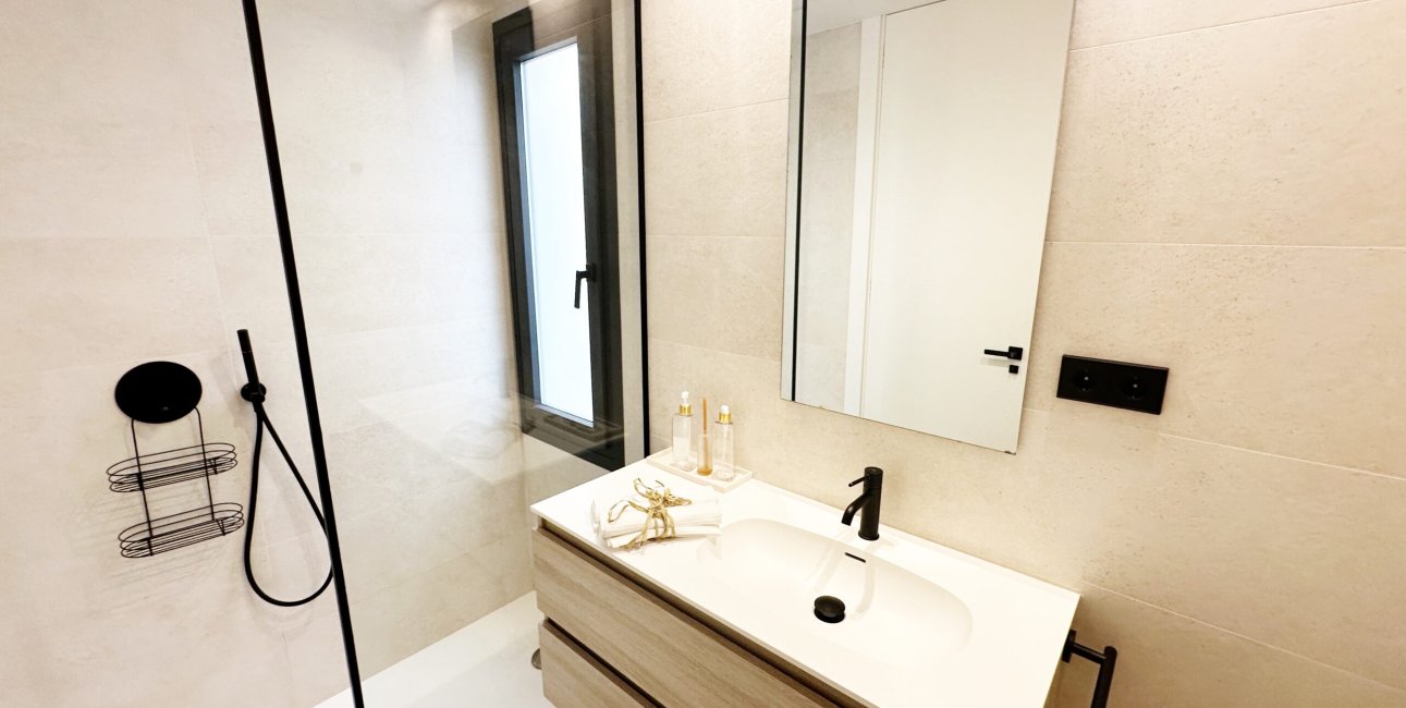 Resale - Villa -
Santa Rosalía - Santa Rosalía Lake & Life Resort